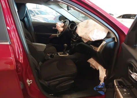 2017 Jeep Cherokee Latitude 4X4 from USA, damaged, VIN 1C4PJMCB3HW606286